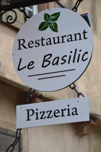 photo-enseigne-basilic.jpg